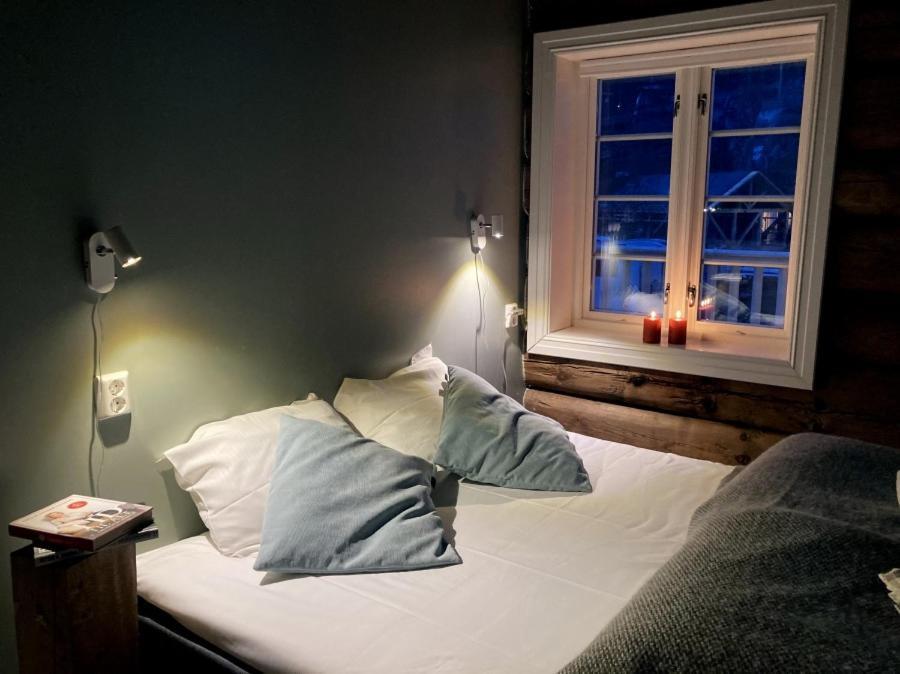 Valsoya Hotel Valsøyfjord Buitenkant foto
