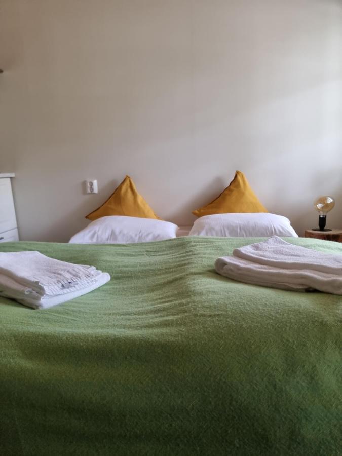 Valsoya Hotel Valsøyfjord Buitenkant foto