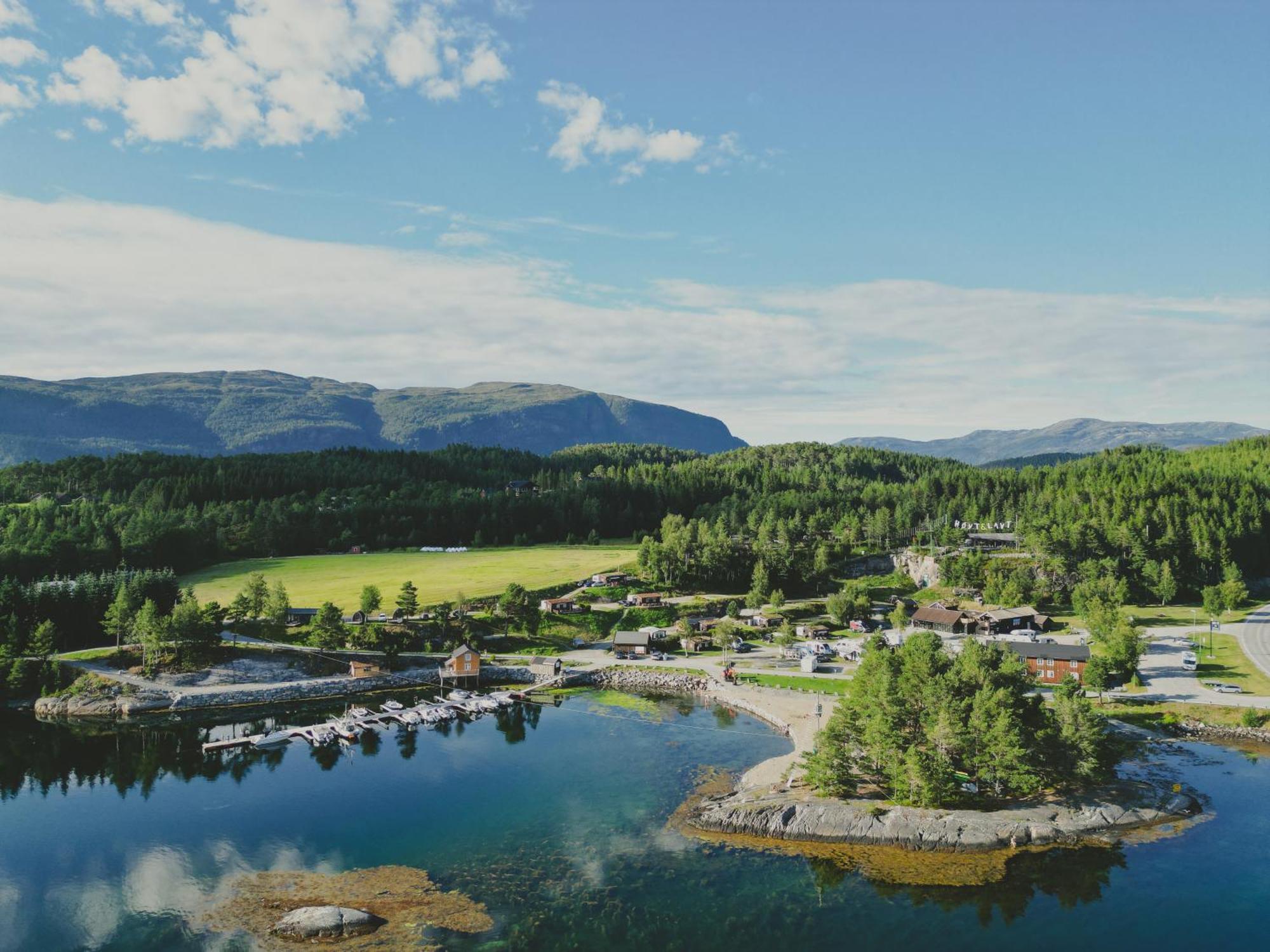 Valsoya Hotel Valsøyfjord Buitenkant foto