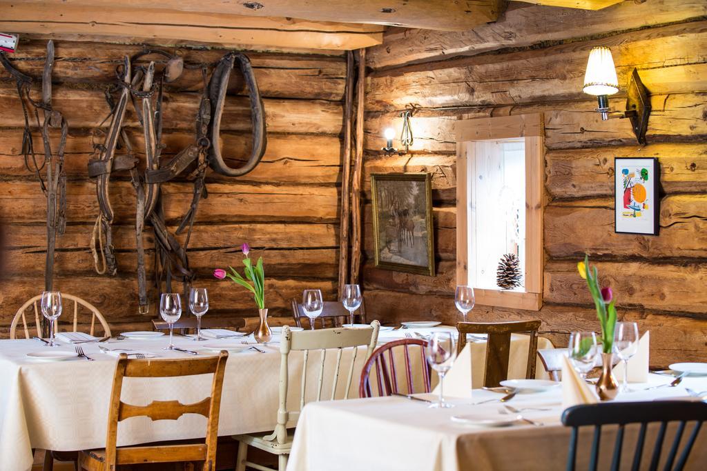 Valsoya Hotel Valsøyfjord Buitenkant foto